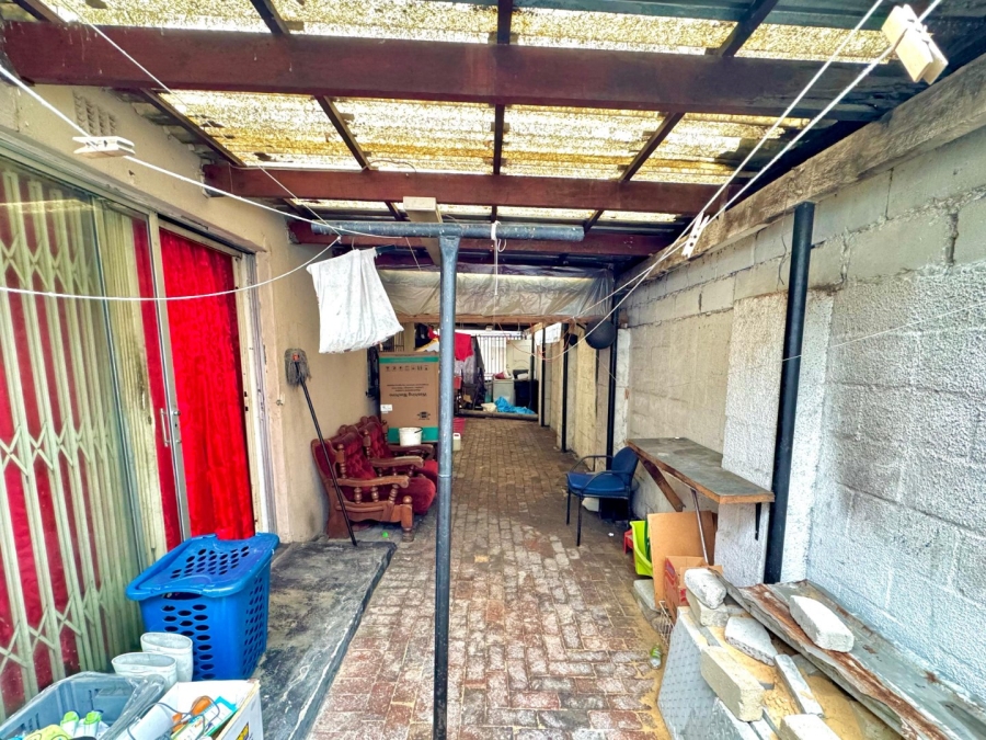 3 Bedroom Property for Sale in Beacon Valley Western Cape